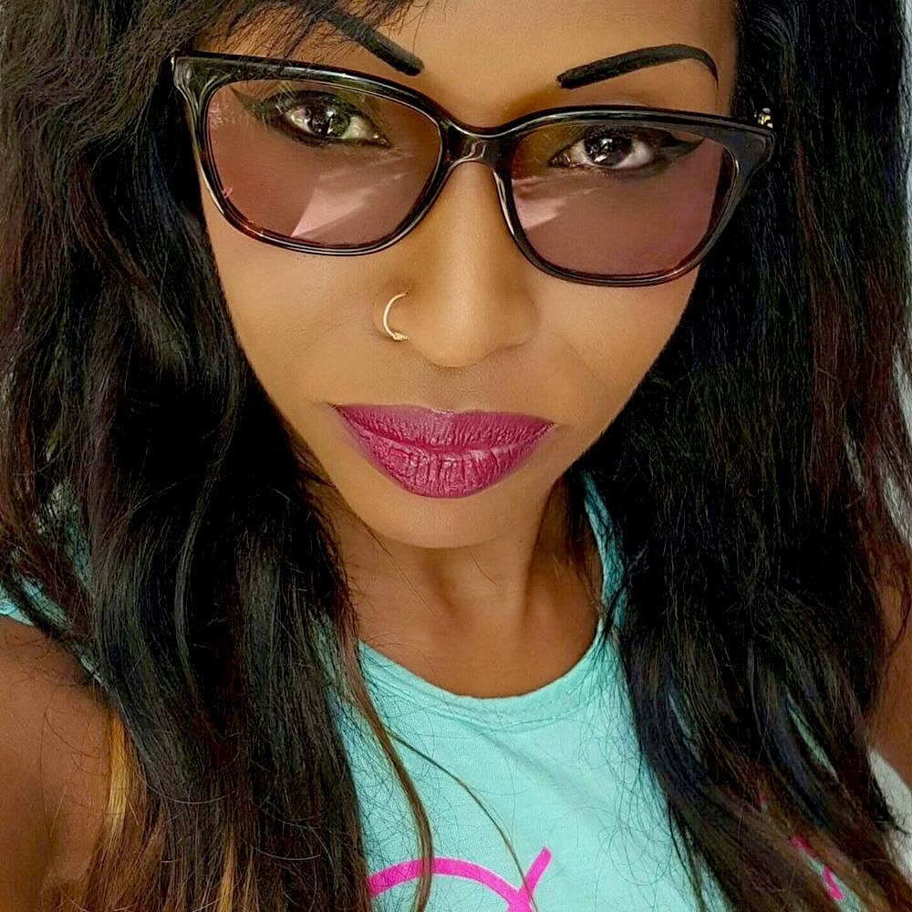 Meet your Posher, Sandra